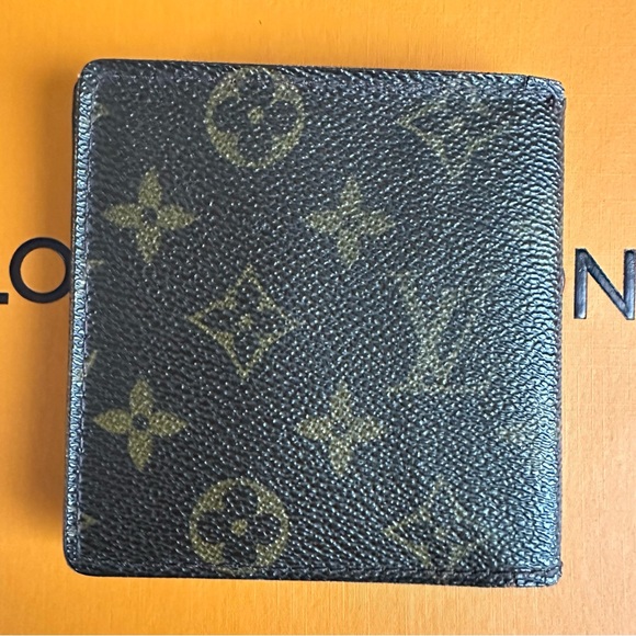 Louis Vuitton Monogram Men’s Wallet CA1300 - Picture 14 of 15